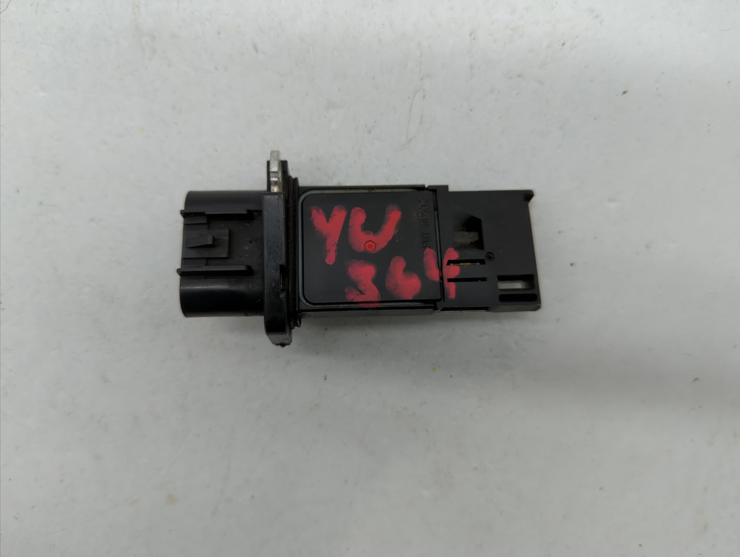 2010-2011 Gmc Terrain Mass Air Flow Meter Maf - Oemusedautoparts1.com