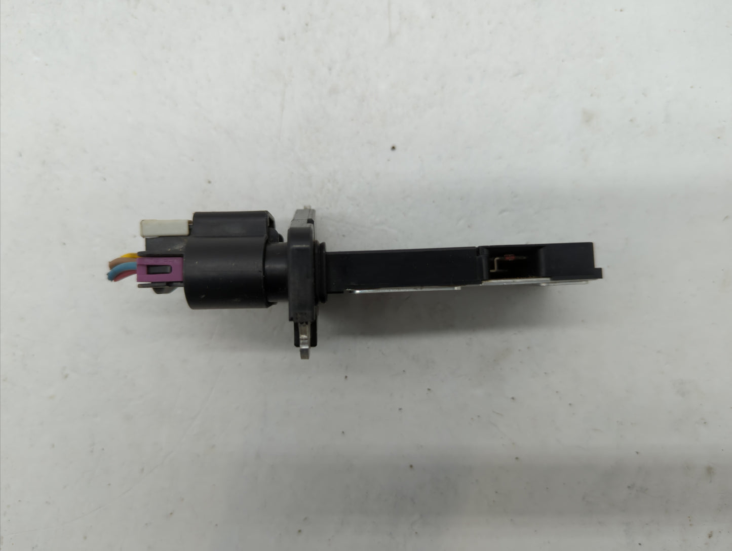 2010-2011 Gmc Terrain Mass Air Flow Meter Maf - Oemusedautoparts1.com