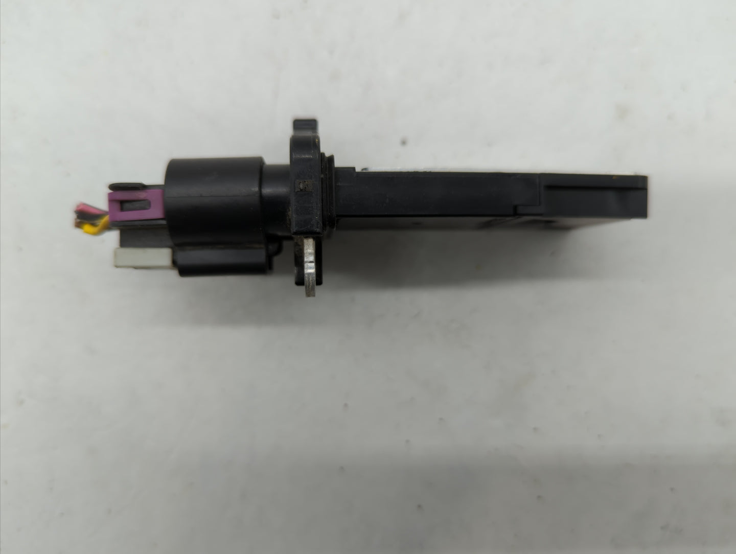 2010-2011 Gmc Terrain Mass Air Flow Meter Maf - Oemusedautoparts1.com