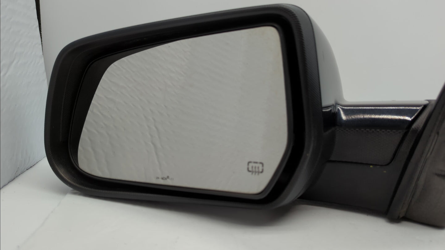 2010-2011 Gmc Terrain Driver Side View Mirror - Left Door Mirror OEM Used - Oemusedautoparts1.com