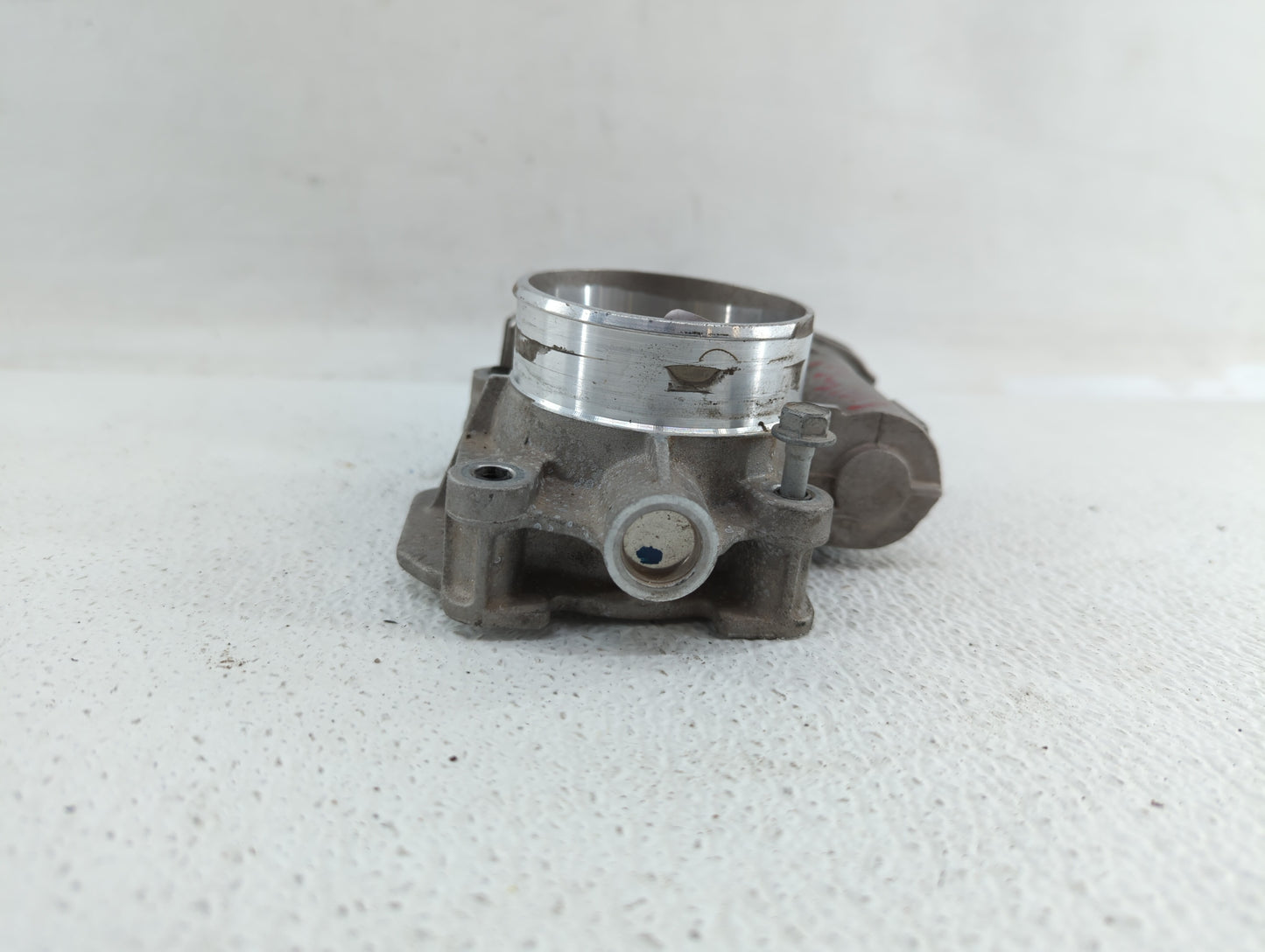 2010-2012 Gmc Terrain Throttle Body P/N:668AA 186AA Fits Fits 2007 2008 2009 2010 2011 2012 OEM Used Auto Parts - Oemusedaut