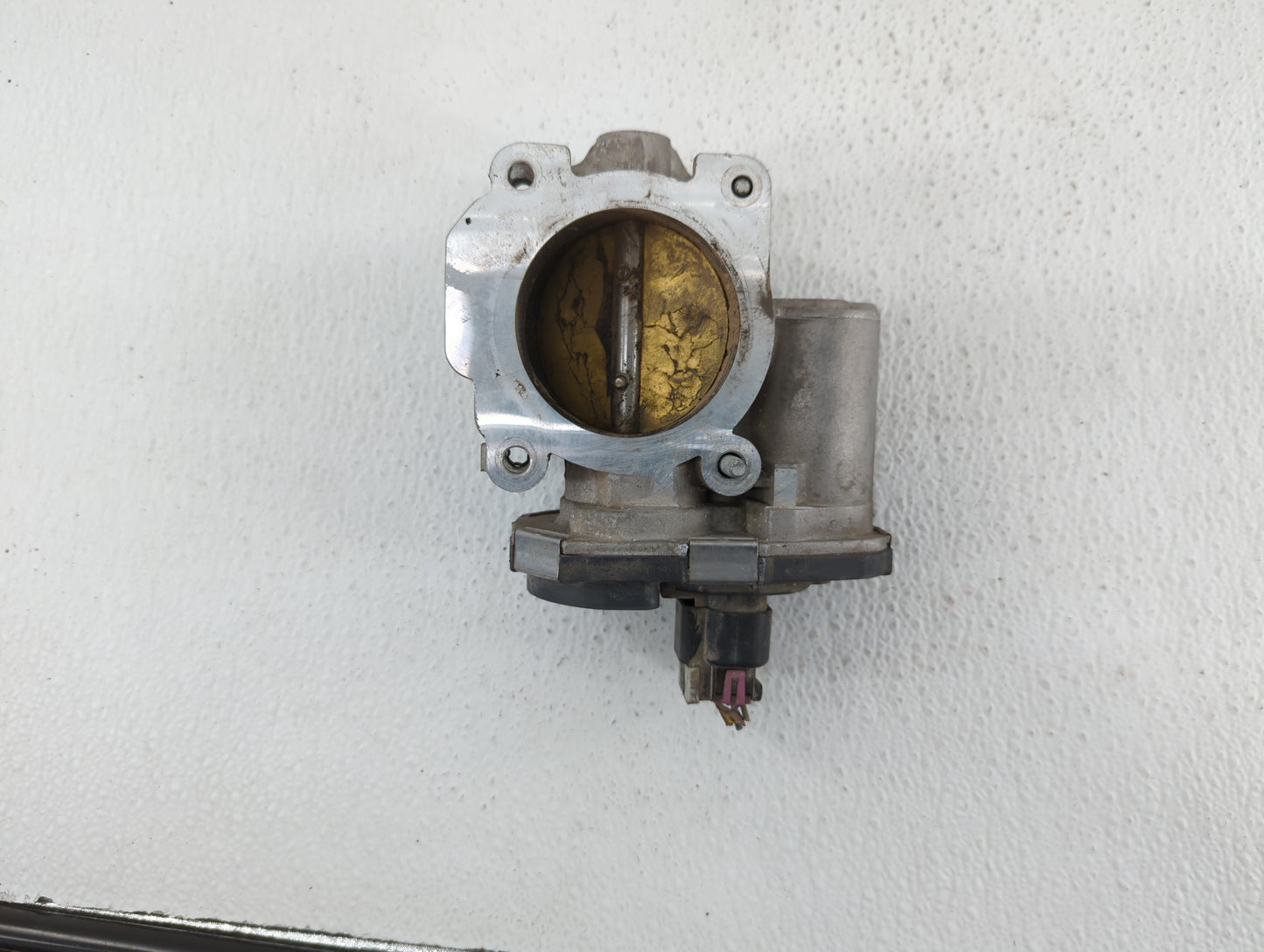 2010-2012 Gmc Terrain Throttle Body P/N:668AA 186AA Fits Fits 2007 2008 2009 2010 2011 2012 OEM Used Auto Parts - Oemusedaut