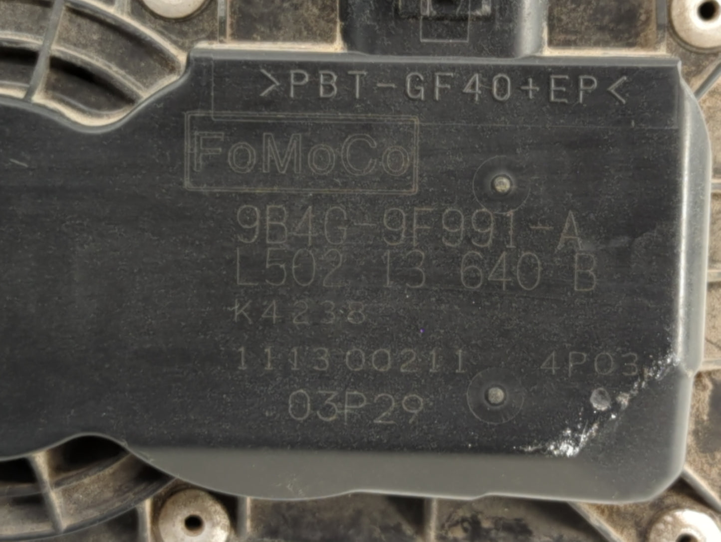 2010-2012 Gmc Terrain Throttle Body P/N:9B4G-9F991-A 668AA, 186AA Fits Fits 2007 2008 2009 2010 2011 2012 OEM Used Auto Part