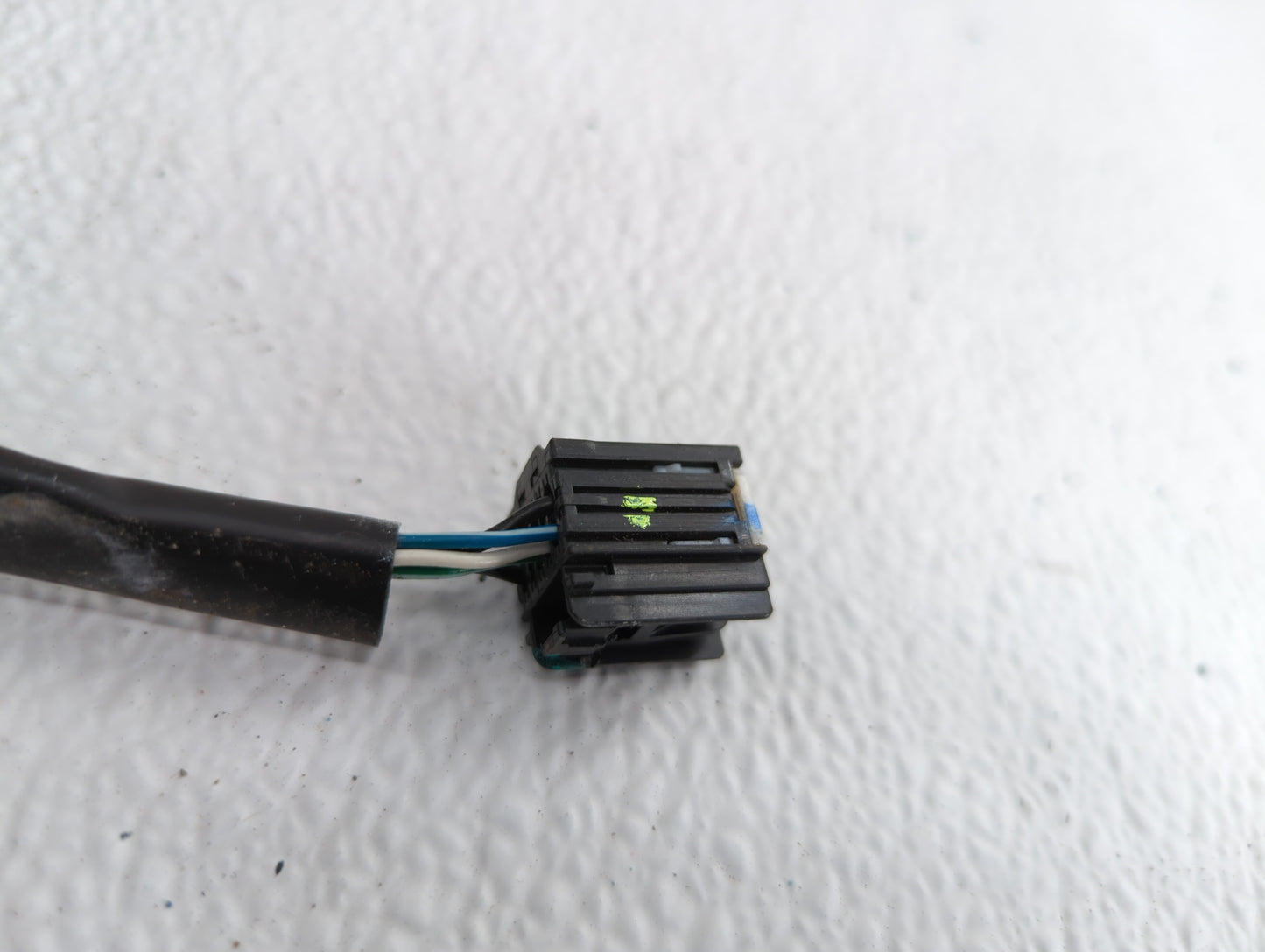 2010-2011 Gmc Terrain Driver Side View Mirror - Left Door Mirror OEM Used - Oemusedautoparts1.com