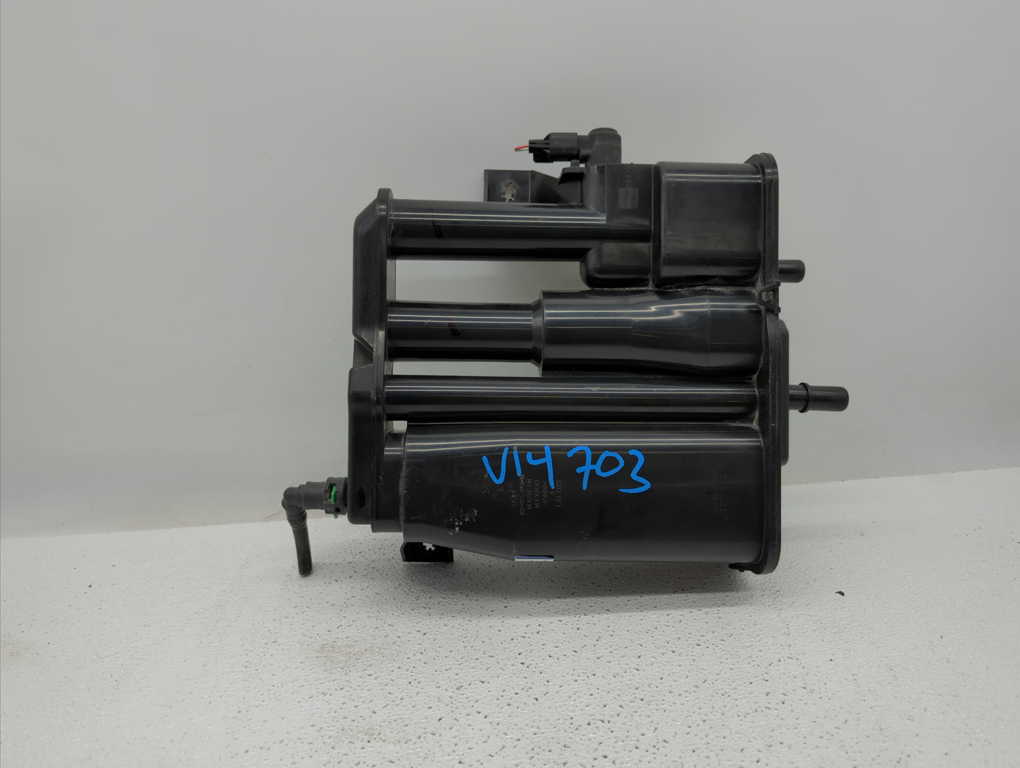 2011 Gmc Terrain Fuel Vapor Charcoal Canister - Oemusedautoparts1.com