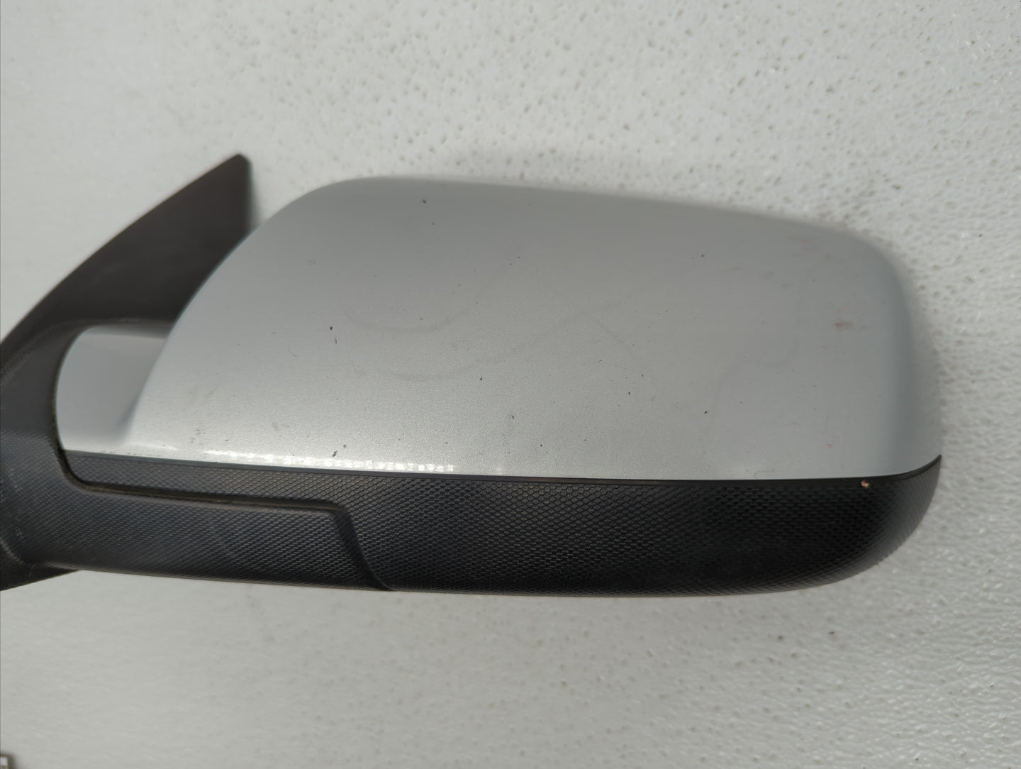 2010-2011 Gmc Terrain Driver Side View Mirror - Left Door Mirror OEM Used - Oemusedautoparts1.com