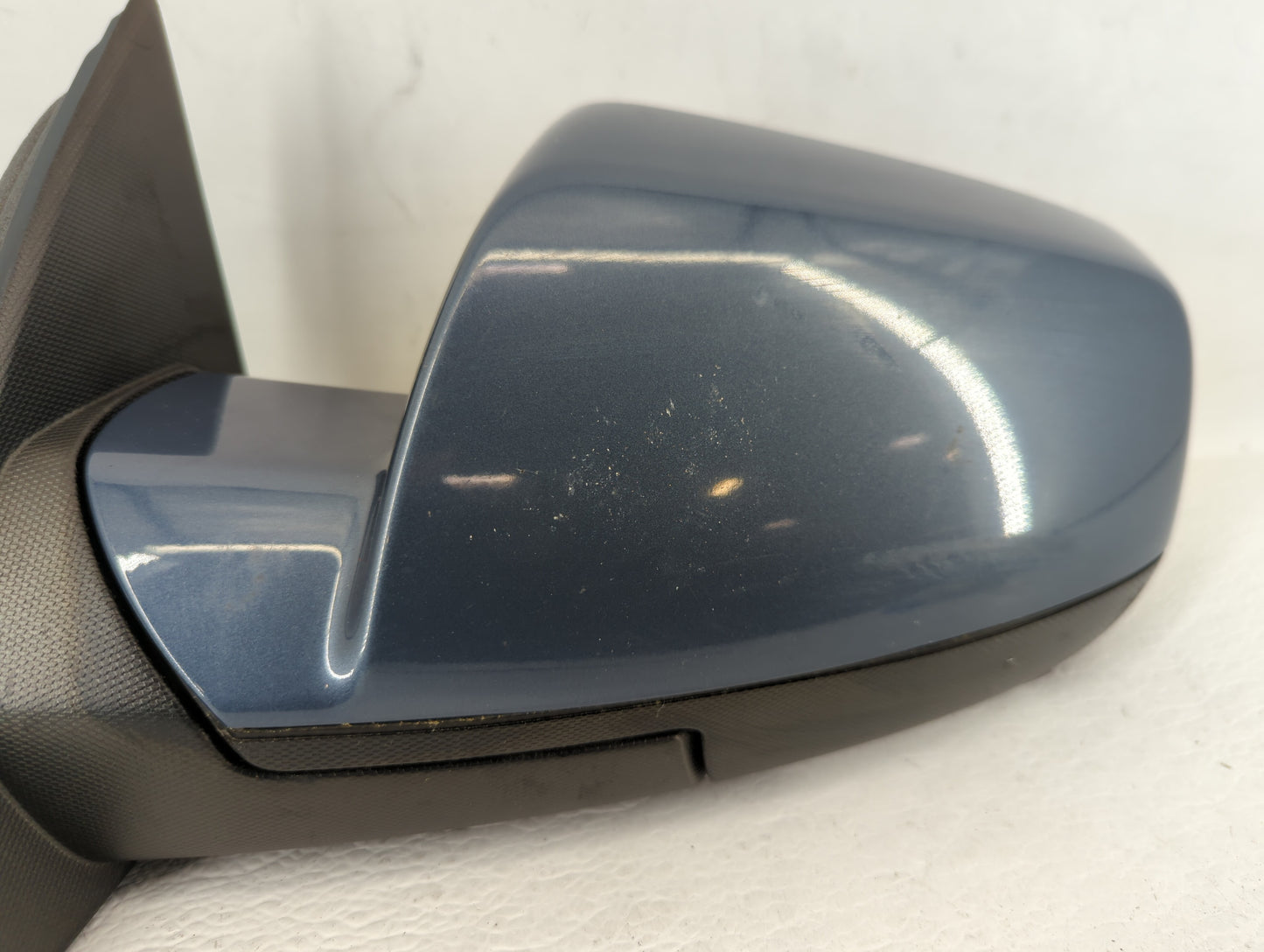 2010-2011 Gmc Terrain Driver Side View Mirror - Left Door Mirror OEM Used - Oemusedautoparts1.com