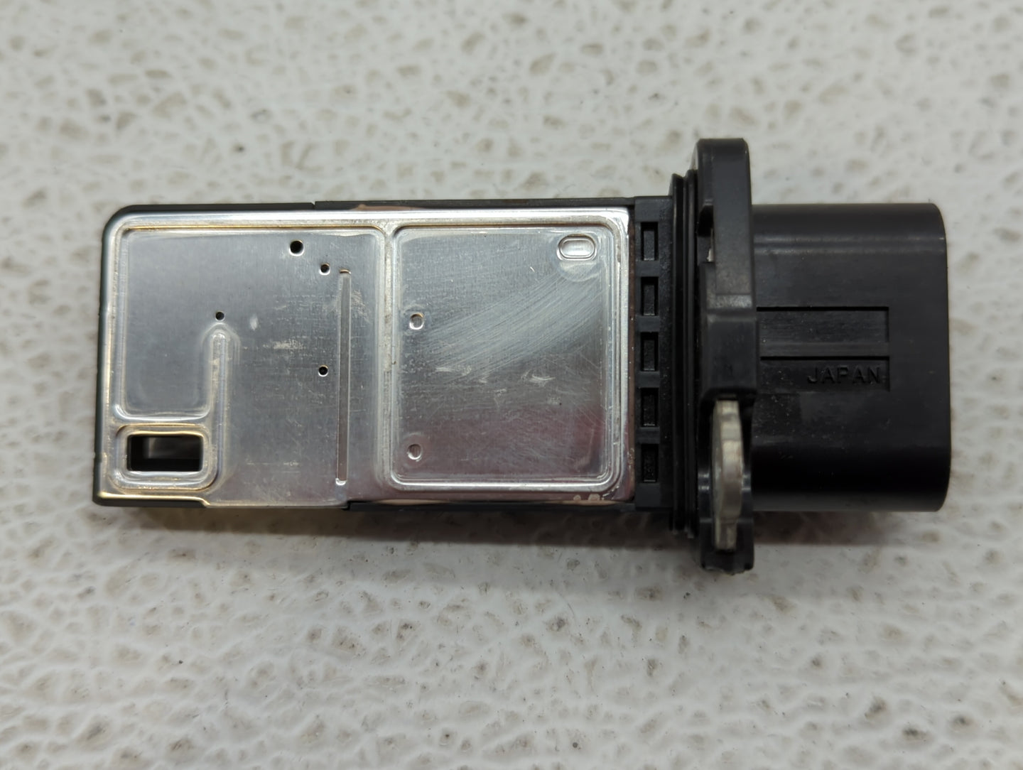 2010-2011 Gmc Terrain Mass Air Flow Meter Maf - Oemusedautoparts1.com