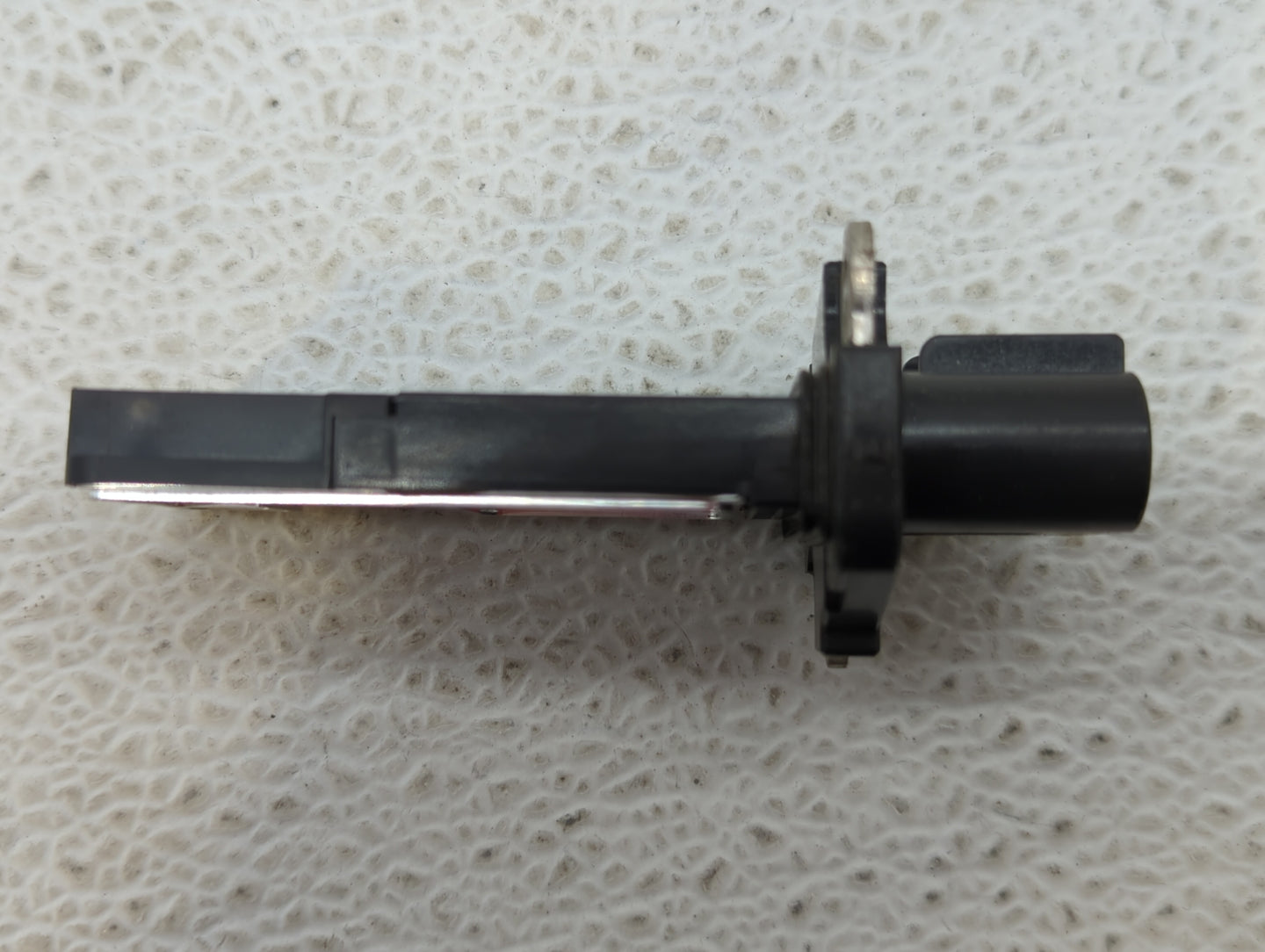 2010-2011 Gmc Terrain Mass Air Flow Meter Maf - Oemusedautoparts1.com