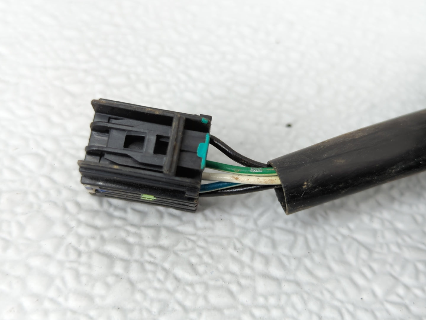 2010-2011 Gmc Terrain Driver Side View Mirror - Left Door Mirror OEM Used - Oemusedautoparts1.com
