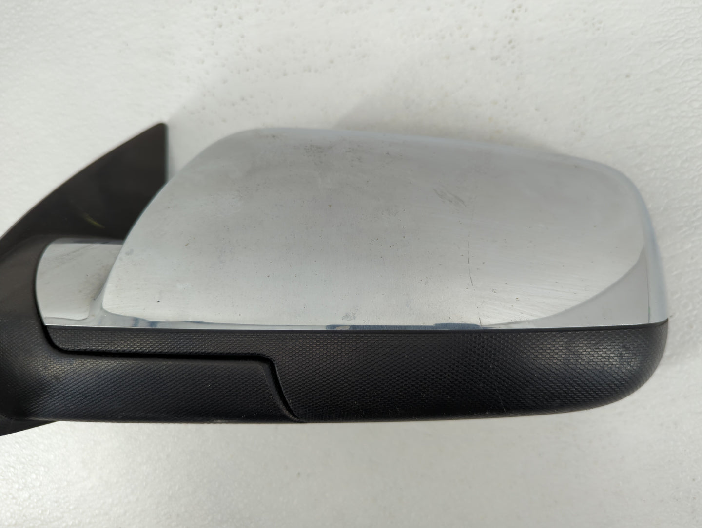 2010-2011 Gmc Terrain Driver Side View Mirror - Left Door Mirror OEM Used - Oemusedautoparts1.com