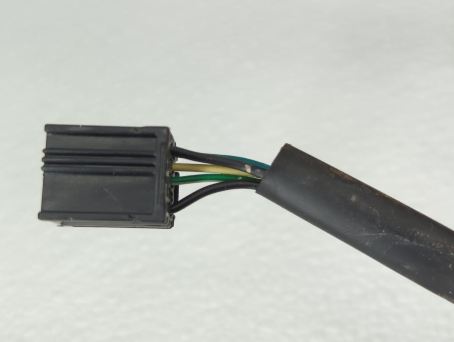 2010-2011 Gmc Terrain Driver Side View Mirror - Left Door Mirror OEM Used - Oemusedautoparts1.com
