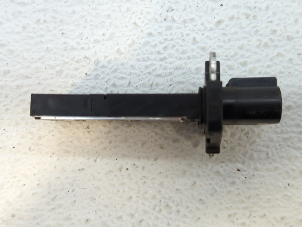 2010-2011 Gmc Terrain Mass Air Flow Meter Maf Sensor 555754 - Oemusedautoparts1.com