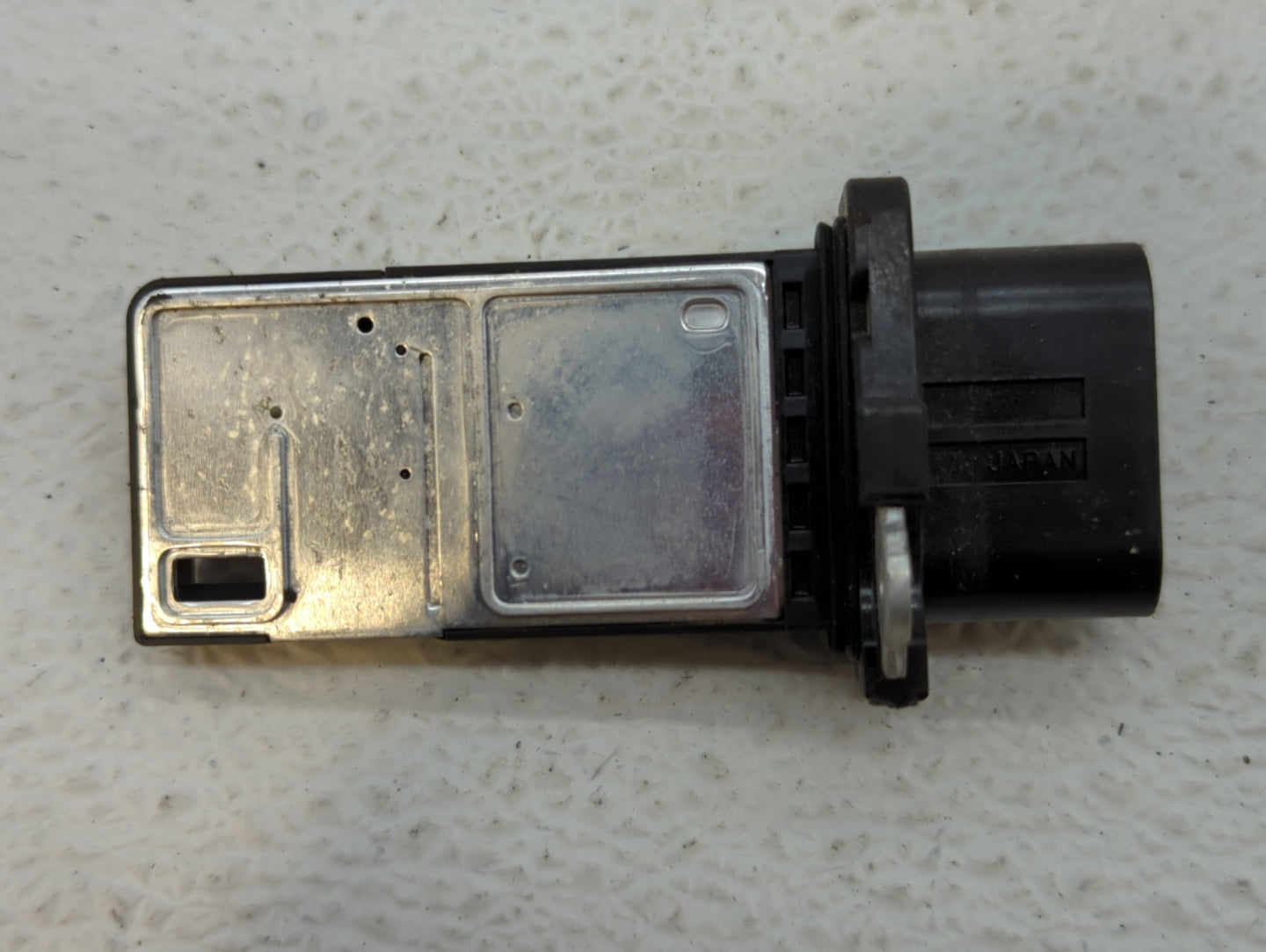 2010-2011 Gmc Terrain Mass Air Flow Meter Maf - Oemusedautoparts1.com