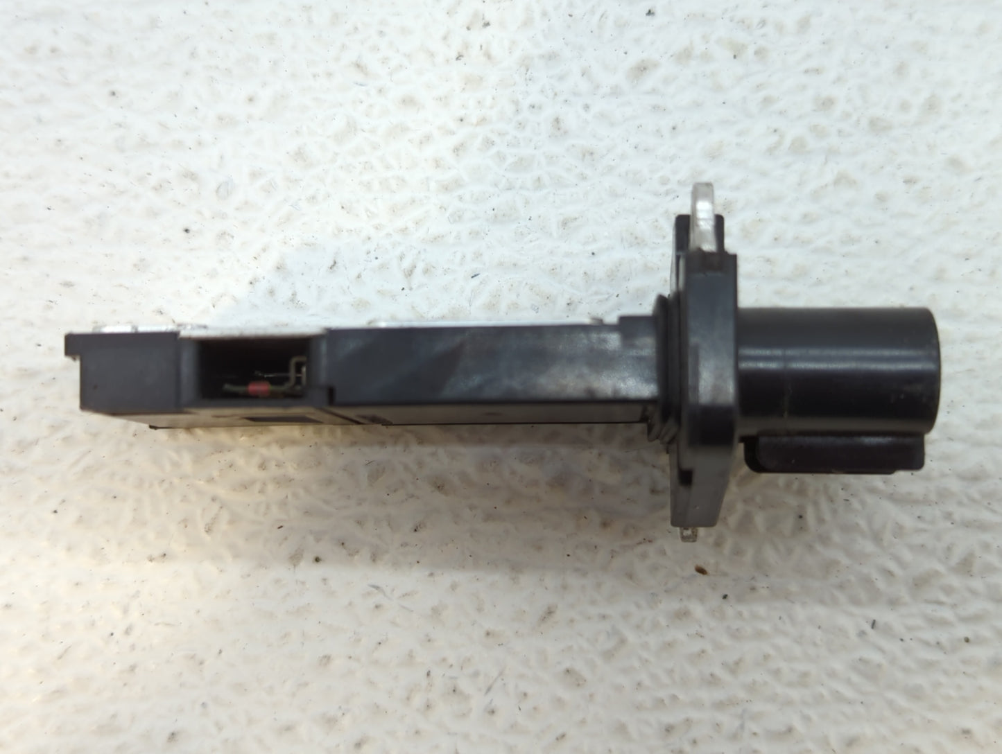 2010-2011 Gmc Terrain Mass Air Flow Meter Maf - Oemusedautoparts1.com