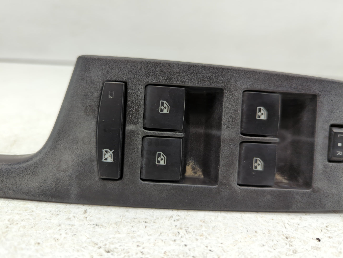 2010-2017 Gmc Terrain Master Power Window Switch Replacement Driver Side Left P/N:20917598 Fits OEM Used Auto Parts - Oemuse