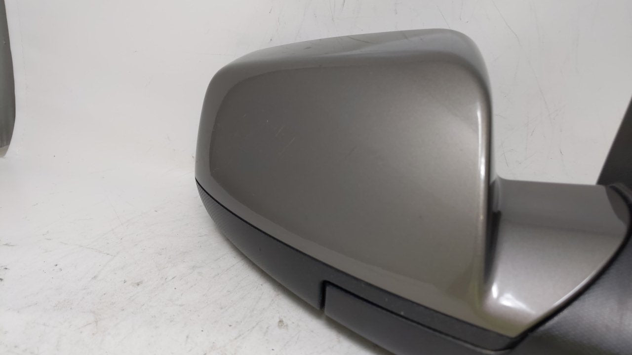 2010-2011 Gmc Terrain Side Mirror Replacement Passenger Right View Door Mirror Fits OEM Used Auto Parts - Oemusedautoparts1.