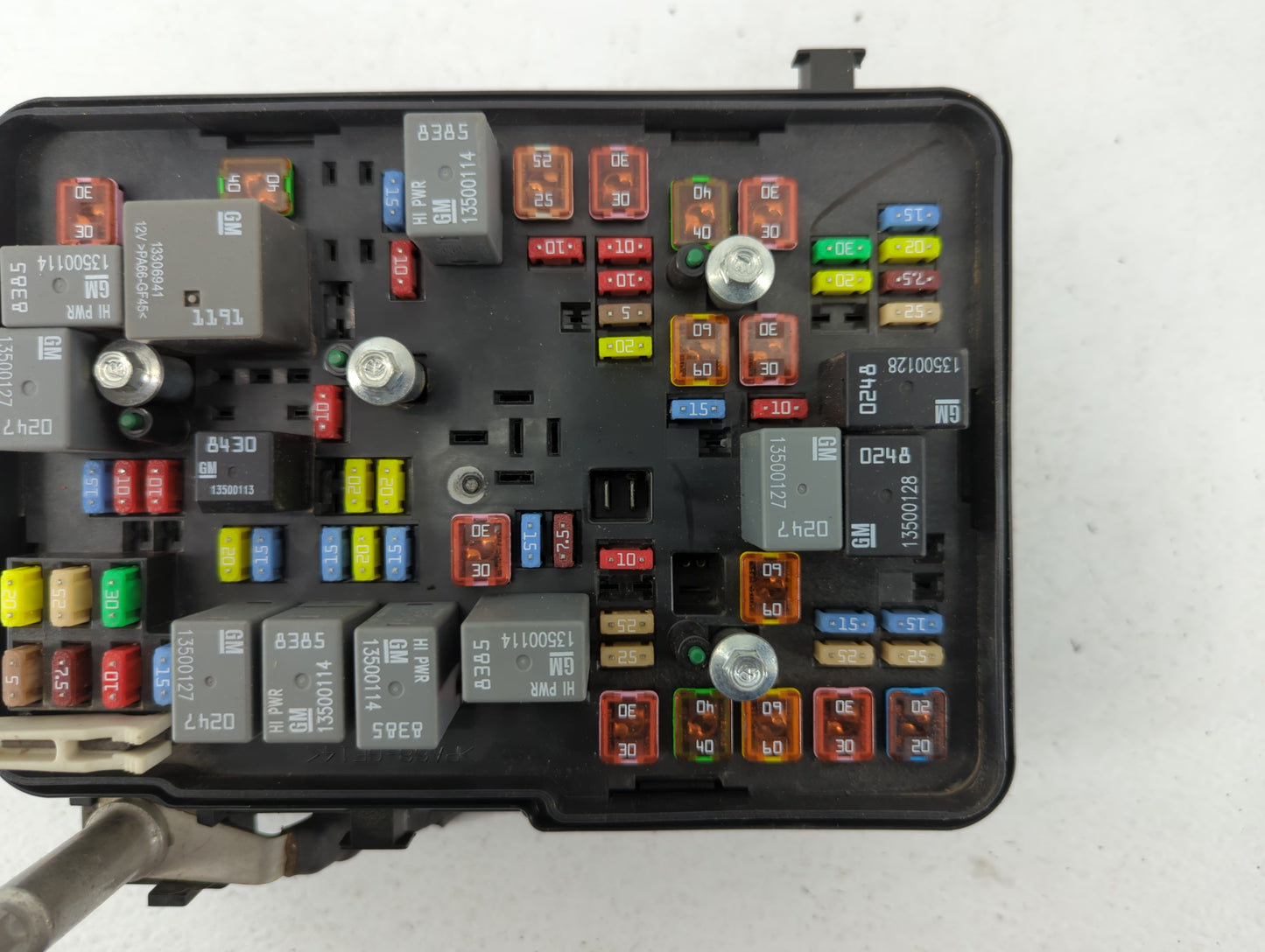 2011 Gmc Terrain Fusebox Fuse Box Panel Relay Module P/N:20899629_02 Fits OEM Used Auto Parts - Oemusedautoparts1.com