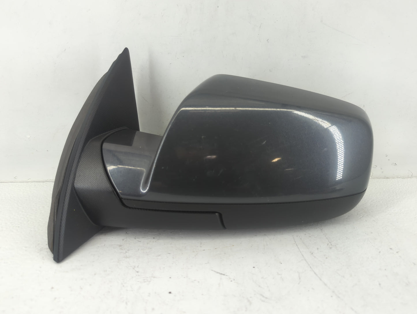 2010-2011 Gmc Terrain Driver Side View Mirror - Left Door Mirror OEM Used - Oemusedautoparts1.com