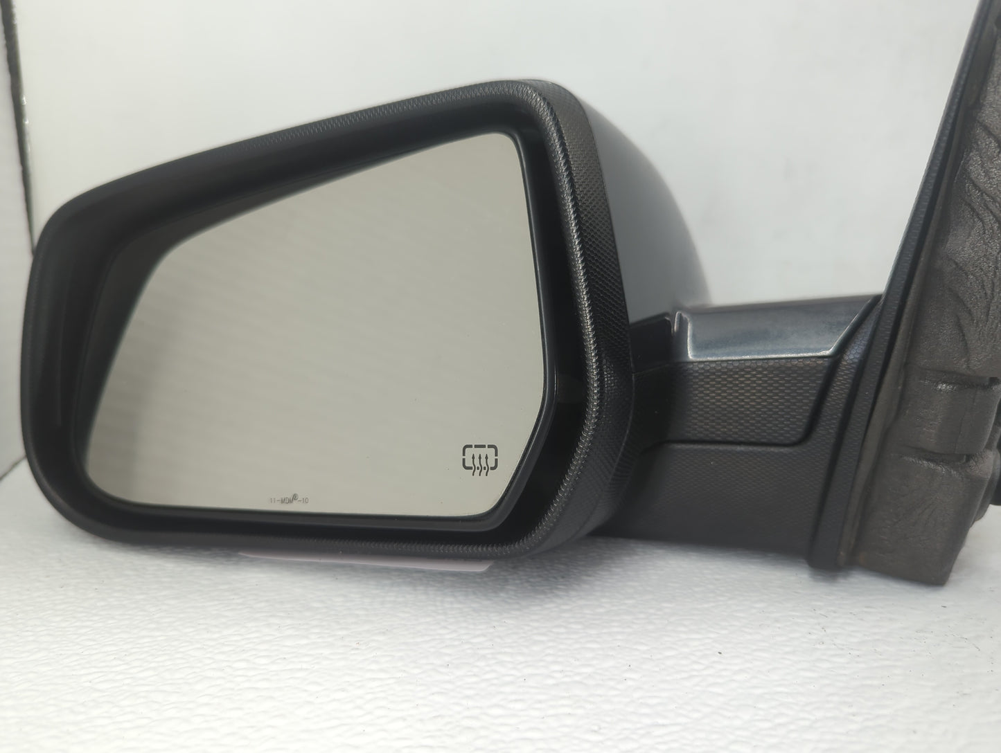 2010-2011 Gmc Terrain Driver Side View Mirror - Left Door Mirror OEM Used - Oemusedautoparts1.com