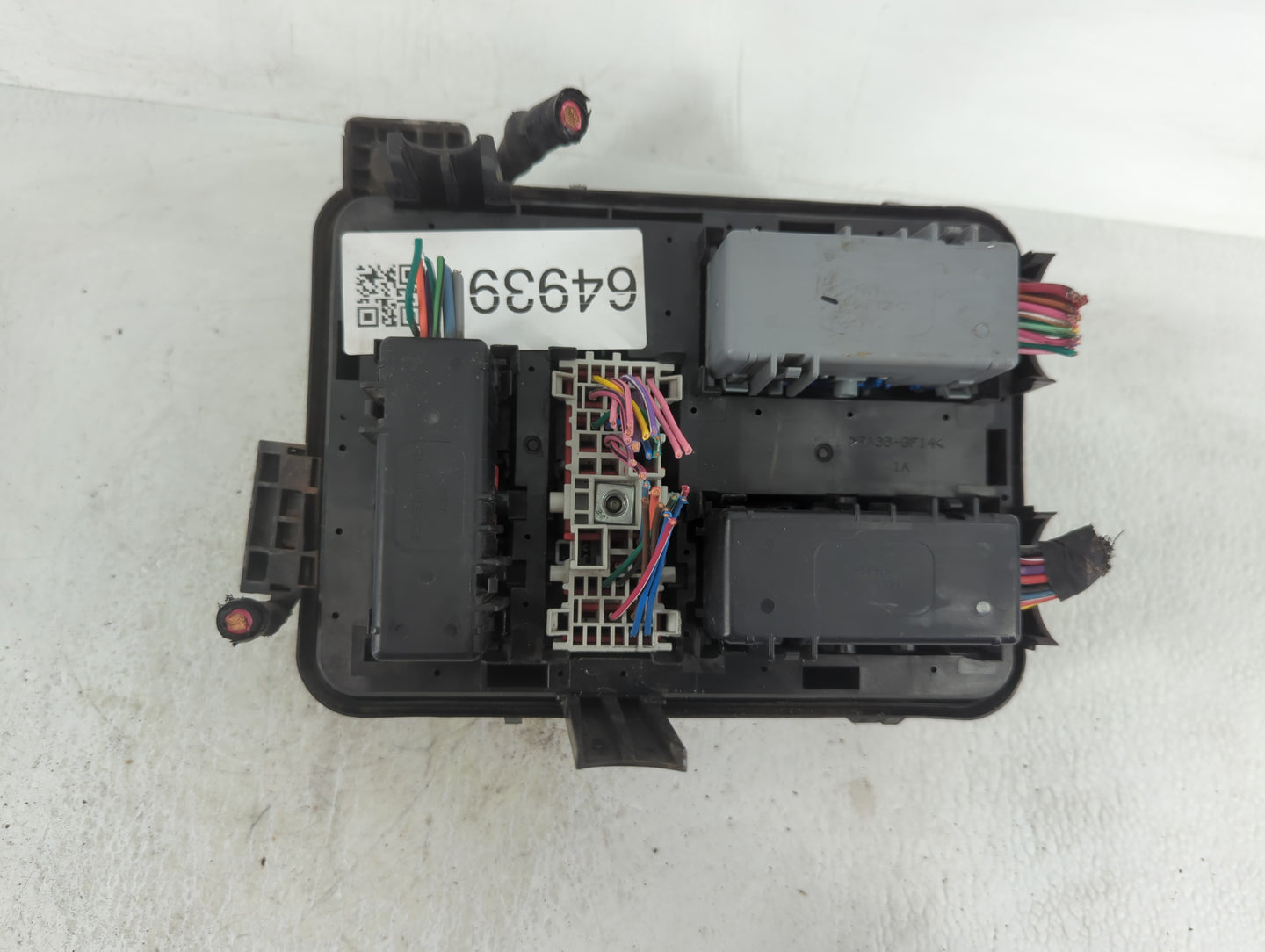 2011 Gmc Terrain Fusebox Fuse Box Panel Relay Module Fits OEM Used Auto Parts - Oemusedautoparts1.com