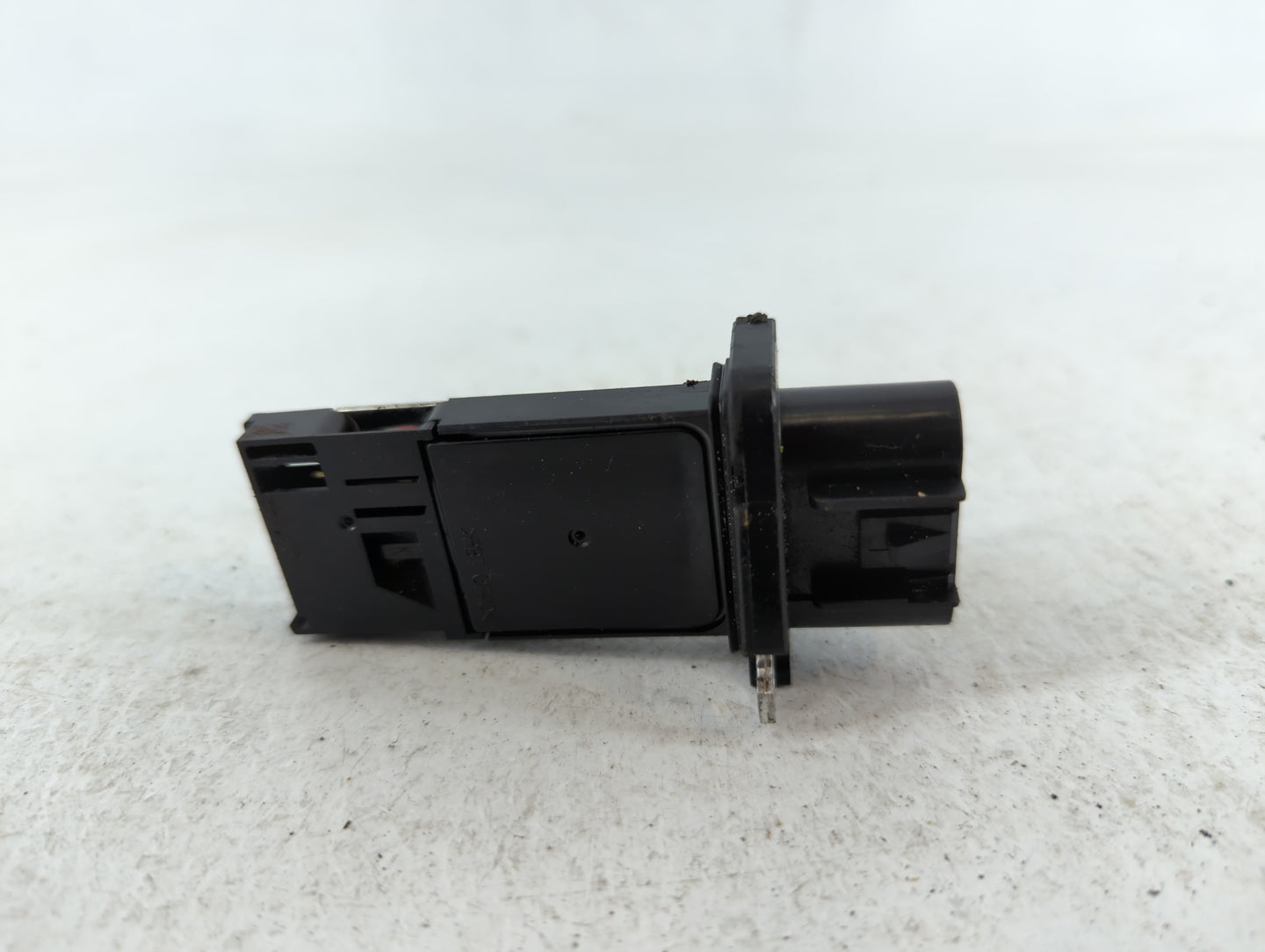 2010-2011 Gmc Terrain Mass Air Flow Meter Maf - Oemusedautoparts1.com