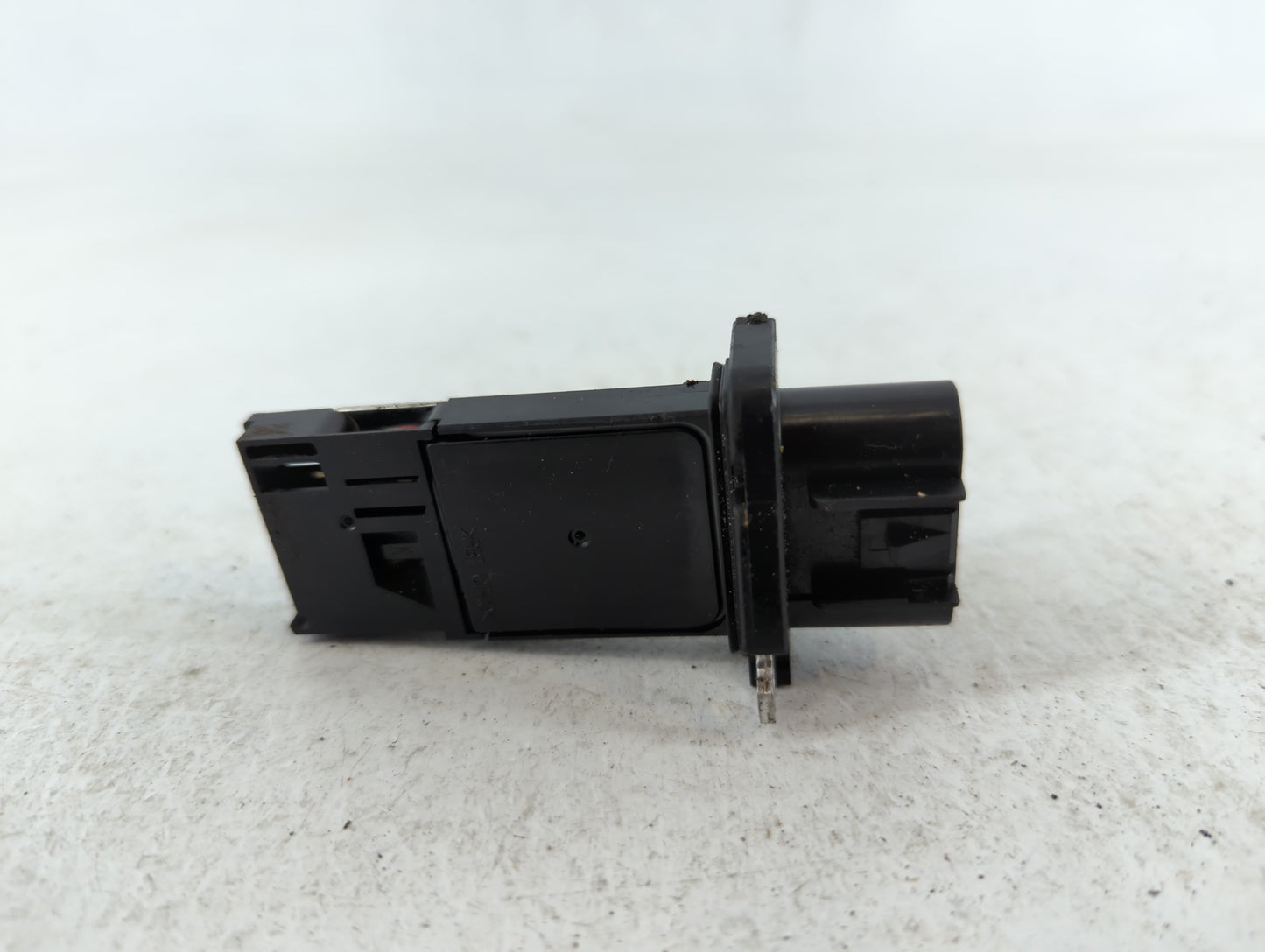 2010-2011 Gmc Terrain Mass Air Flow Meter Maf - Oemusedautoparts1.com
