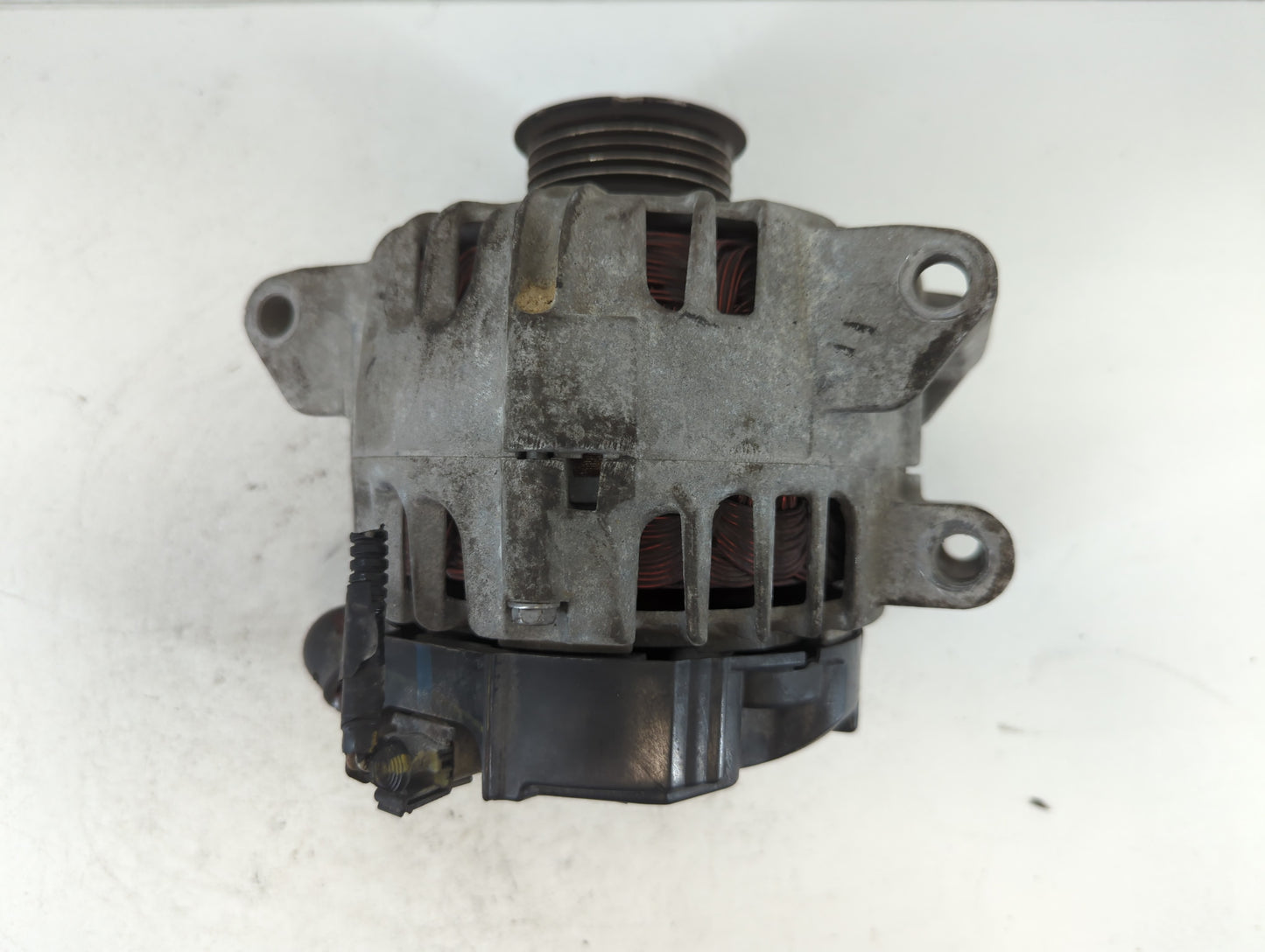 2010-2017 Gmc Terrain Alternator Replacement Generator Charging Assembly Engine OEM P/N:13500315 Fits OEM Used Auto Parts - 