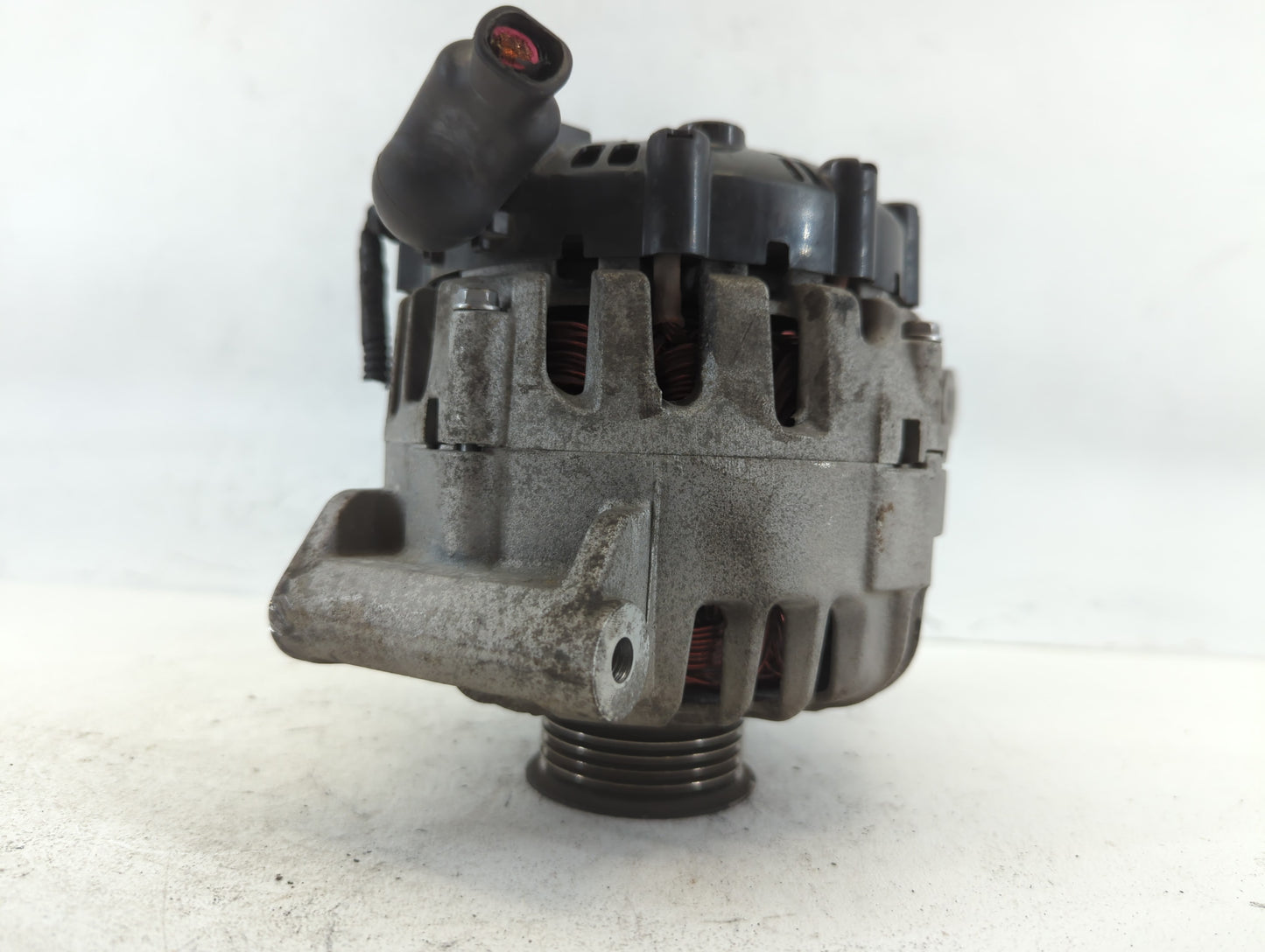2010-2017 Gmc Terrain Alternator Replacement Generator Charging Assembly Engine OEM P/N:13500315 Fits OEM Used Auto Parts - 