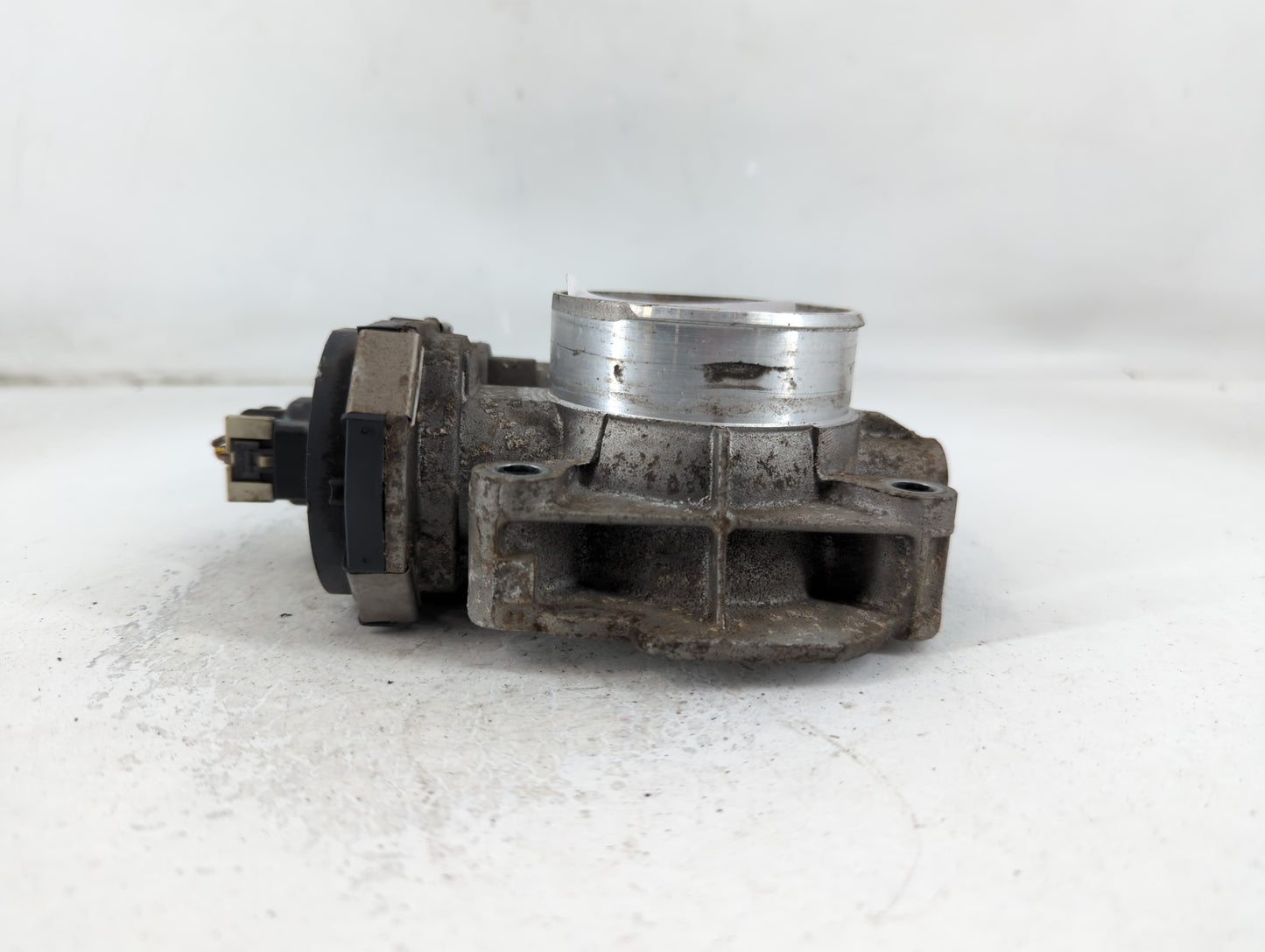 2010-2012 Gmc Terrain Throttle Body P/N:0481AA186AA Fits Fits 2007 2008 2009 2010 2011 2012 OEM Used Auto Parts - Oemusedaut