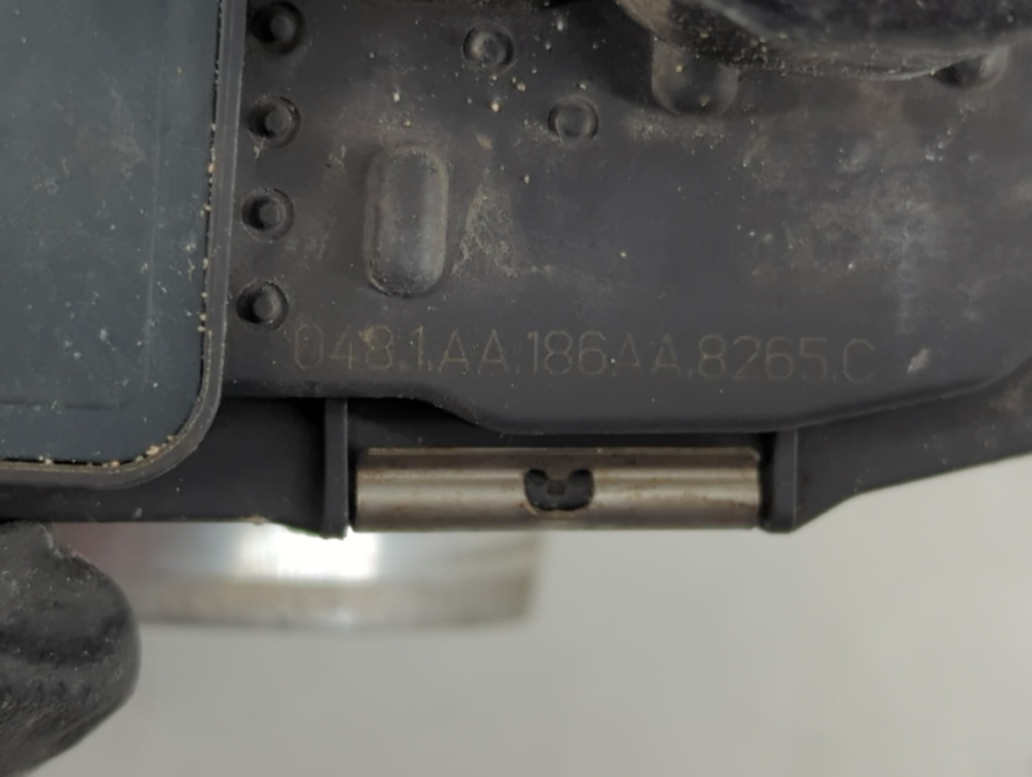 2010-2012 Gmc Terrain Throttle Body P/N:0481AA186AA Fits Fits 2007 2008 2009 2010 2011 2012 OEM Used Auto Parts - Oemusedaut