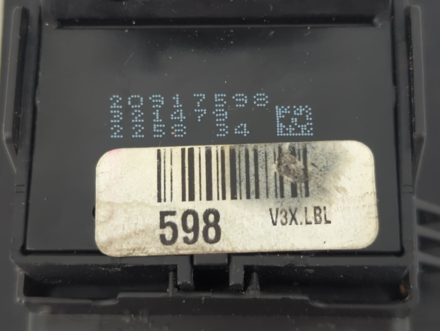 2010-2017 Gmc Terrain Master Power Window Switch Replacement Driver Side Left P/N:20917598 Fits OEM Used Auto Parts - Oemuse