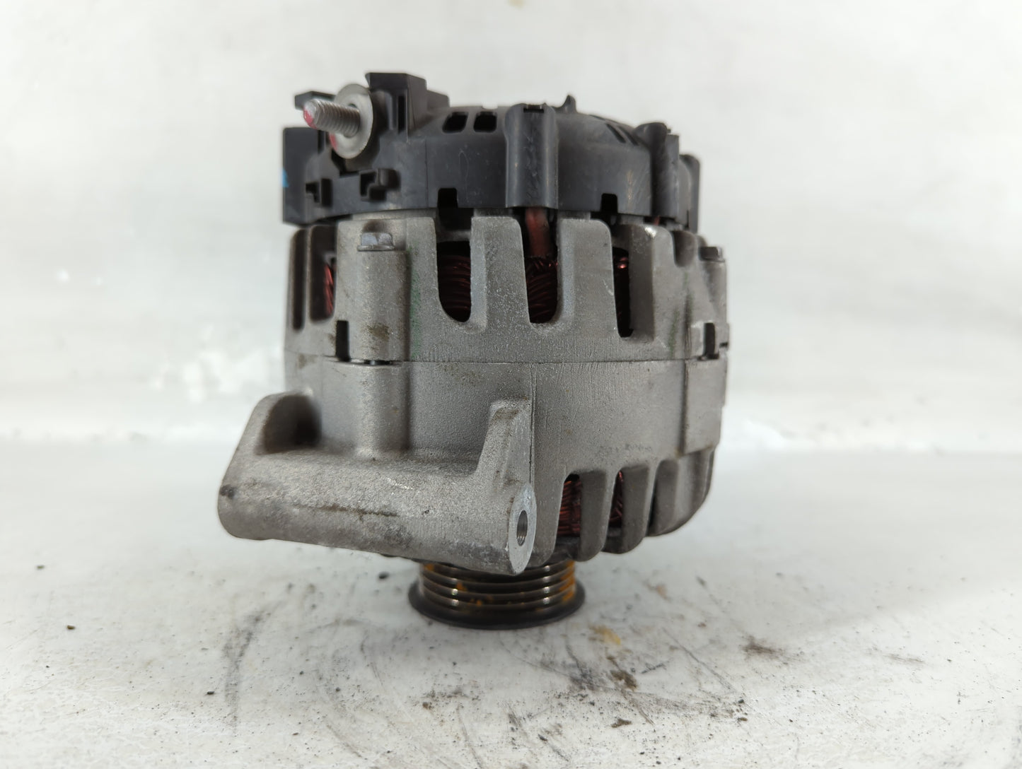 2010-2017 Gmc Terrain Alternator Replacement Generator Charging Assembly Engine OEM P/N:2605323 A 13500315 Fits OEM Used Aut