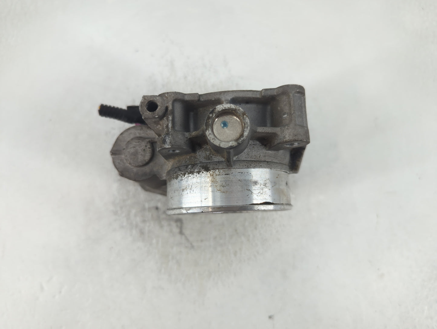 2010-2012 Gmc Terrain Throttle Body P/N:A994AA9032C Fits Fits 2007 2008 2009 2010 2011 2012 OEM Used Auto Parts - Oemusedaut