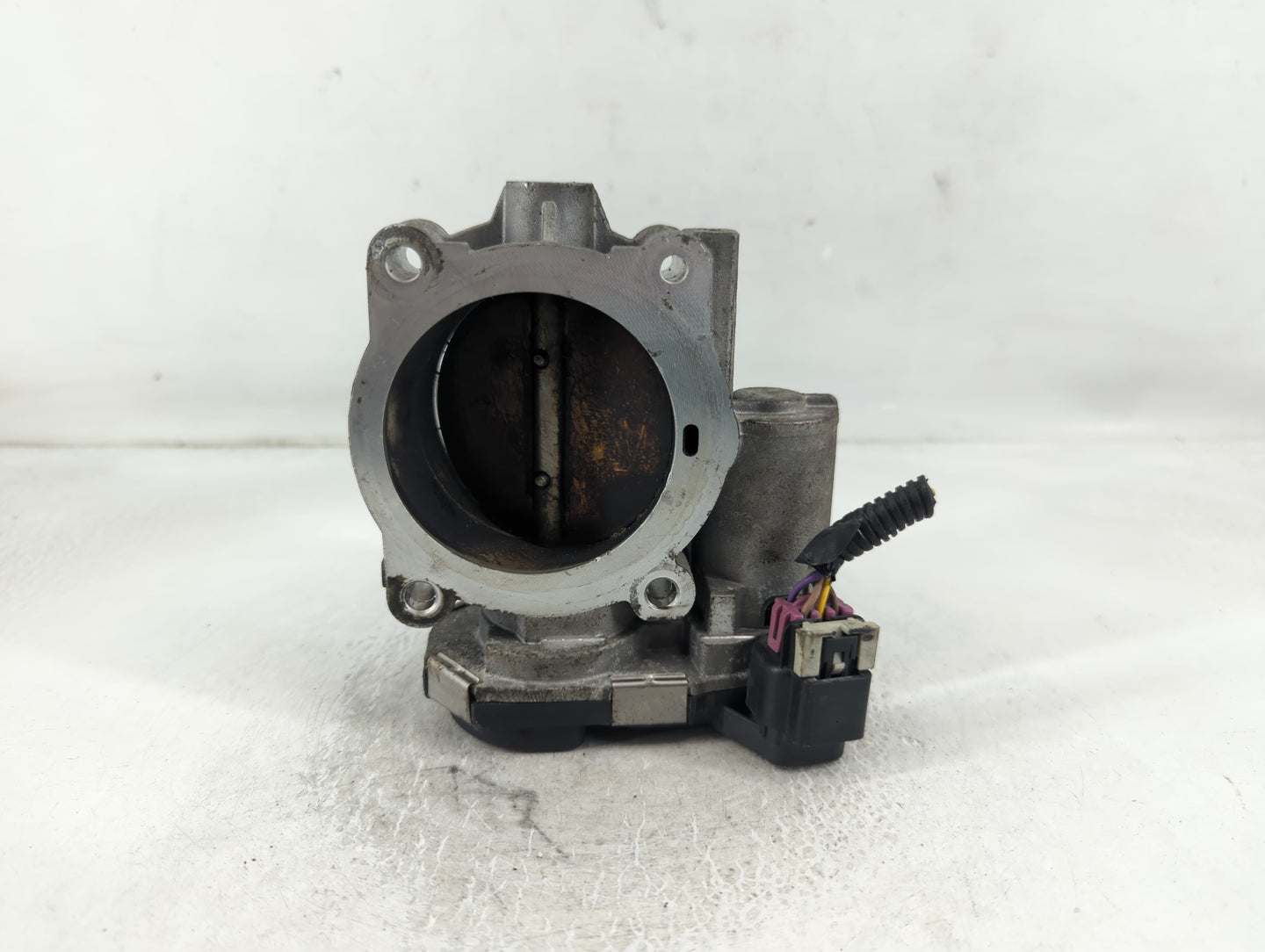 2010-2012 Gmc Terrain Throttle Body P/N:A994AA9032C Fits Fits 2007 2008 2009 2010 2011 2012 OEM Used Auto Parts - Oemusedaut