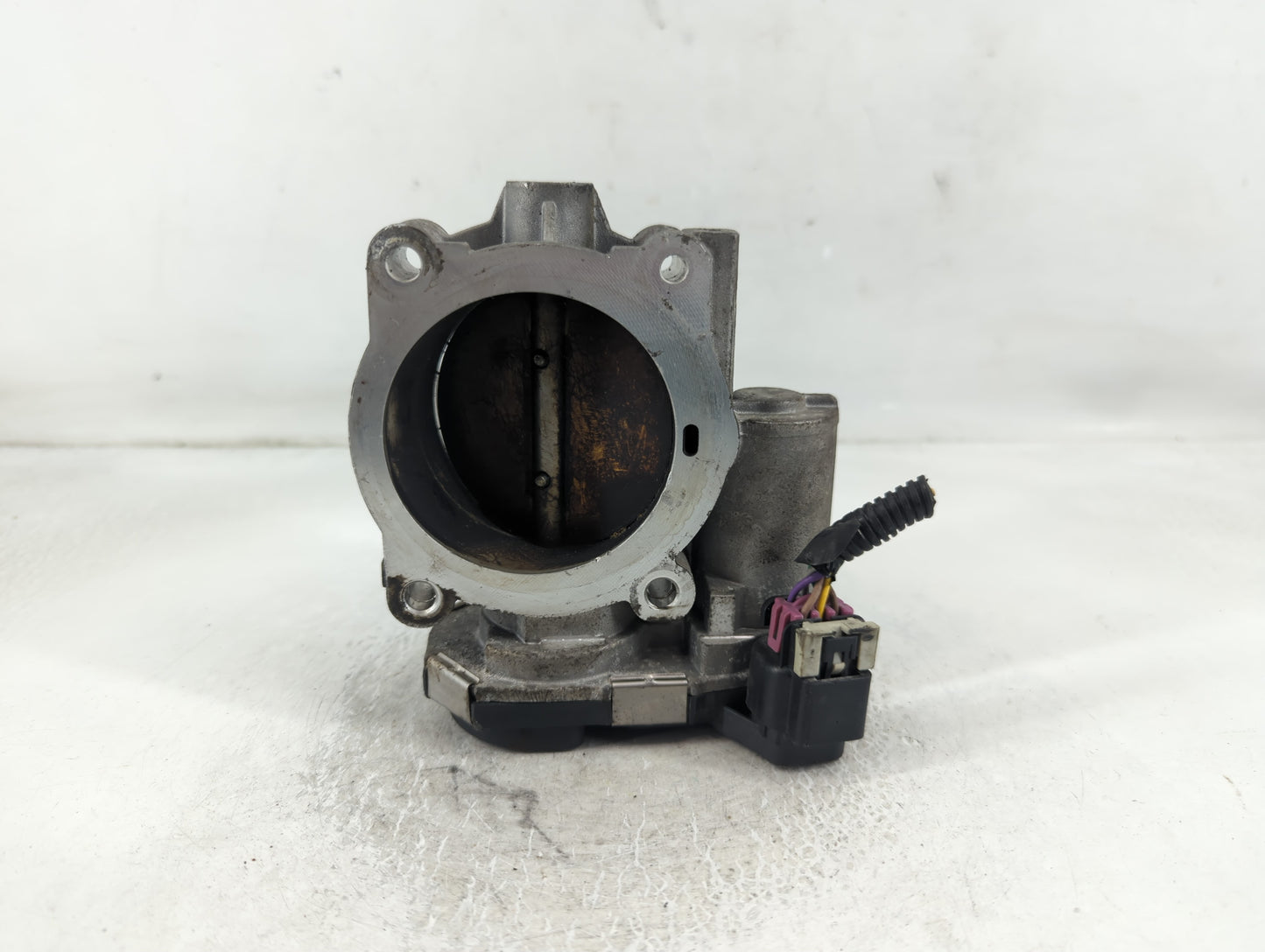 2010-2012 Gmc Terrain Throttle Body P/N:A994AA9032C Fits Fits 2007 2008 2009 2010 2011 2012 OEM Used Auto Parts - Oemusedaut
