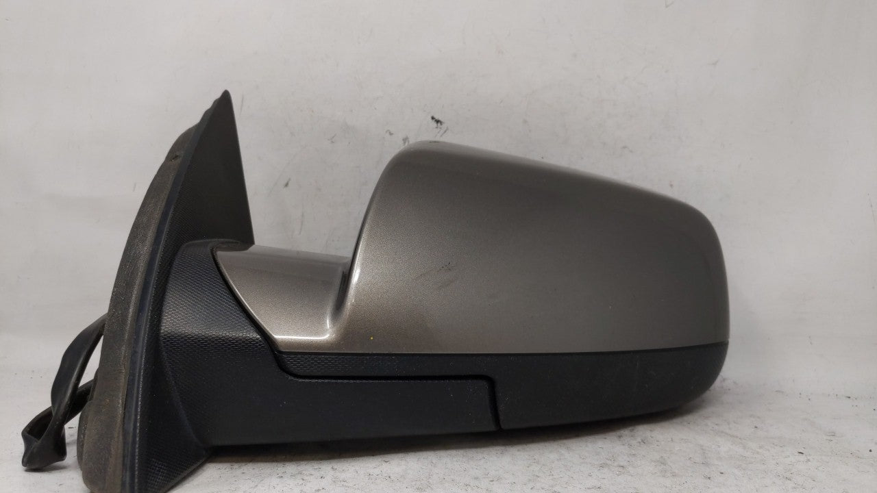 2010-2011 Gmc Terrain Driver Side View Mirror - Left Door Mirror OEM Used - Oemusedautoparts1.com