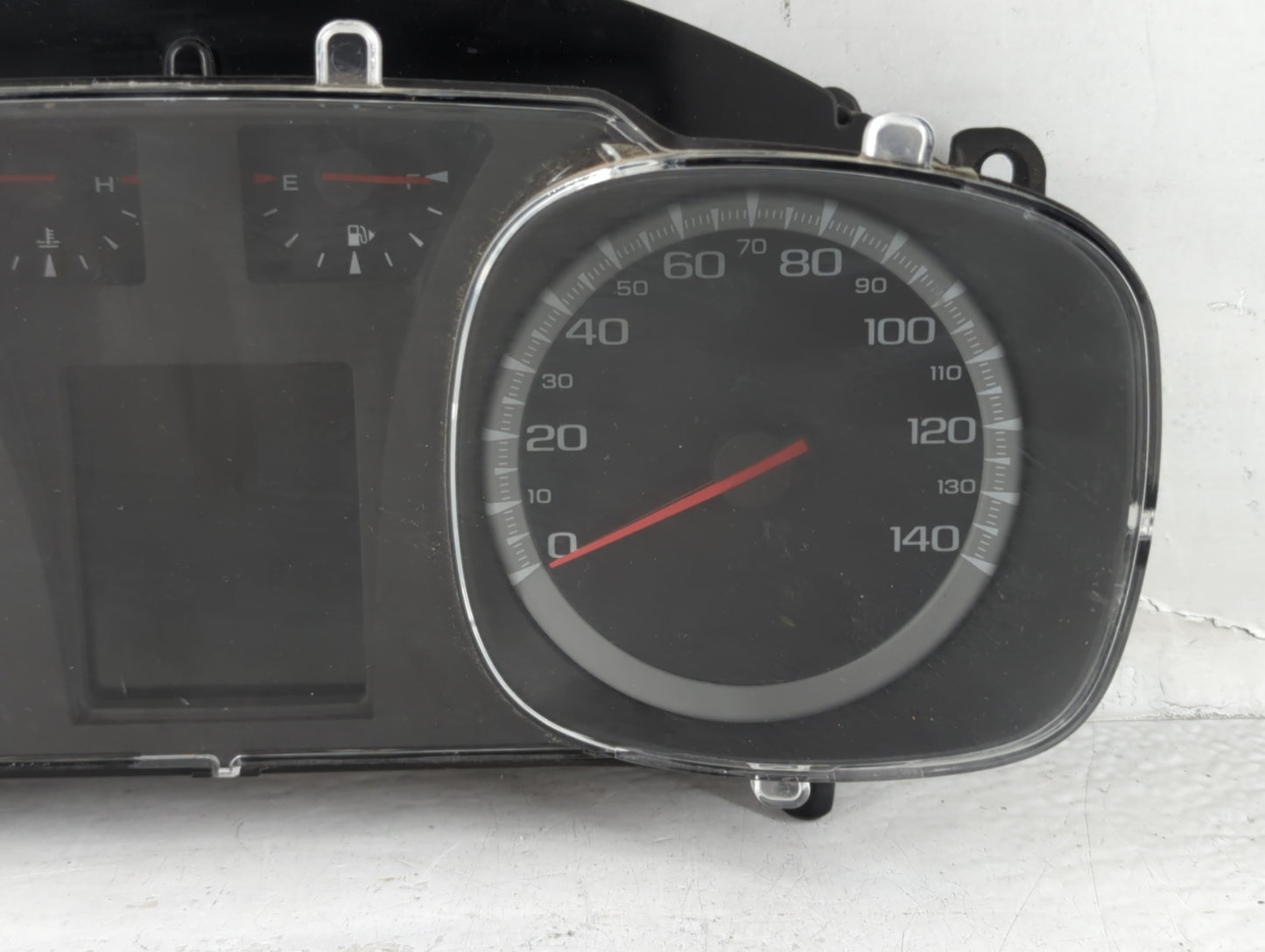 2011 Gmc Terrain Instrument Cluster Speedometer Gauges Fits OEM Used Auto Parts - Oemusedautoparts1.com