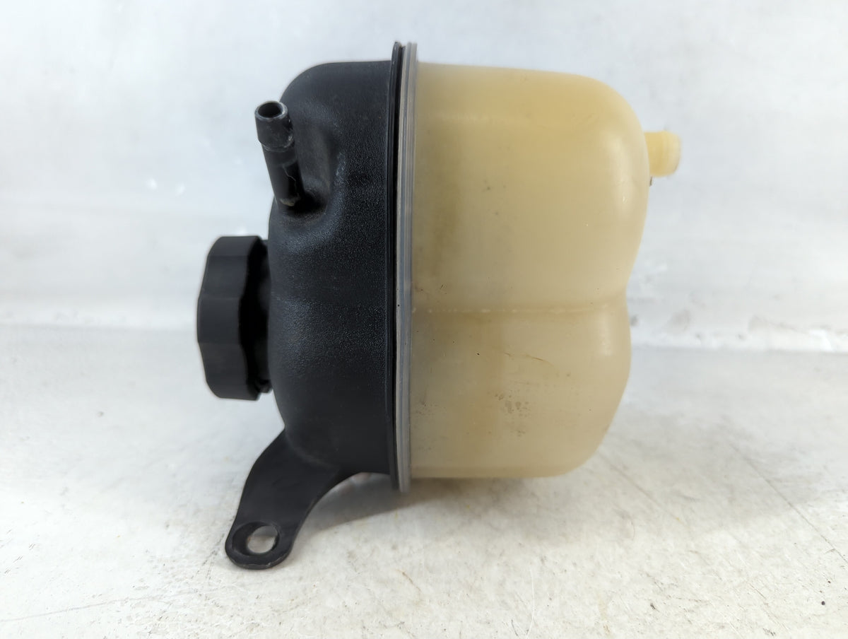 2010-2017 Gmc Terrain Radiator Coolant Overflow Expansion Tank Bottle 891695 - Oemusedautoparts1.com