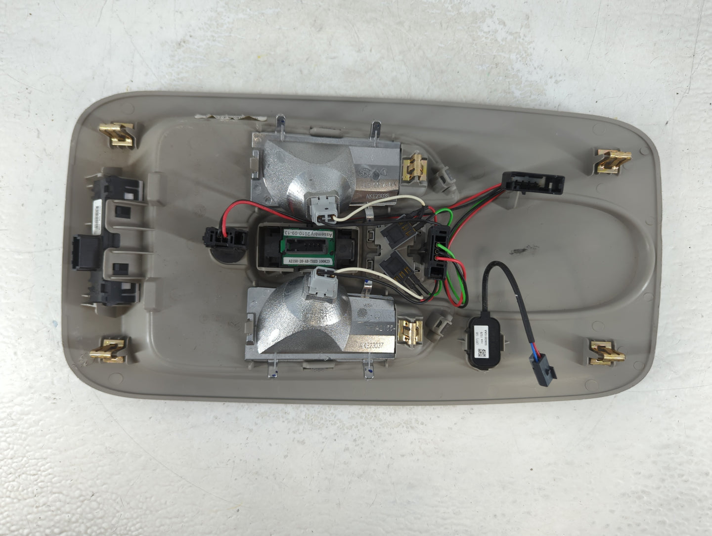 2011 Gmc Terrain Overhead Roof Console Interior Dome Light - Oemusedautoparts1.com