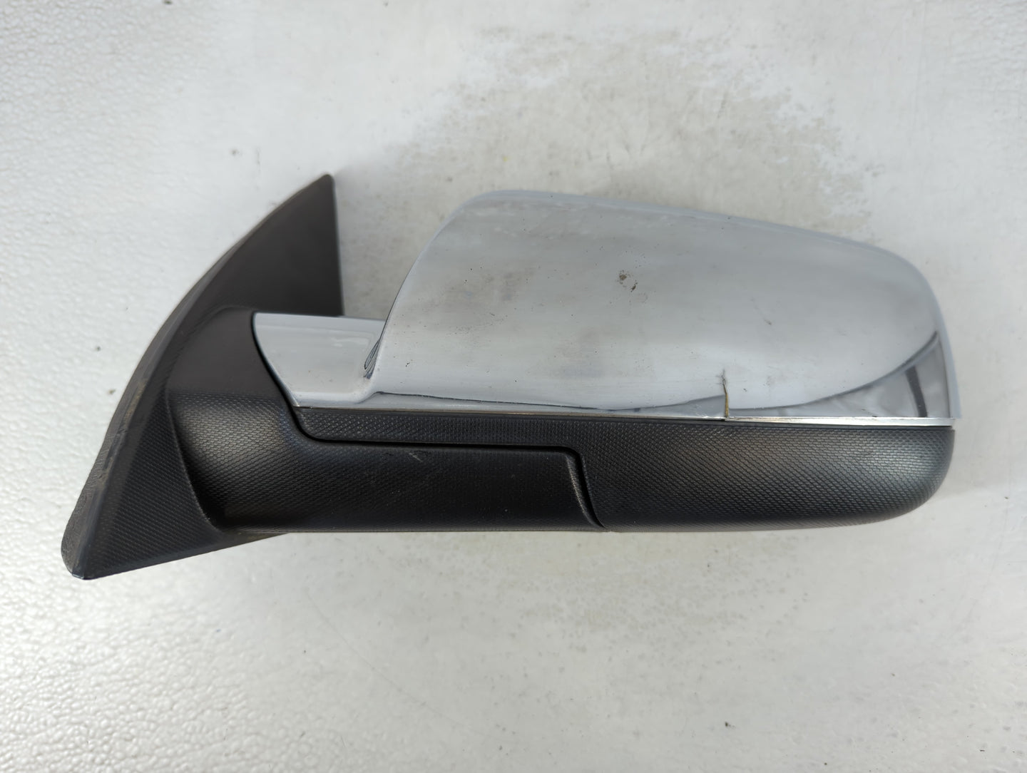 2010-2011 Gmc Terrain Driver Left Side View Manual Door Mirror Chrome - Oemusedautoparts1.com