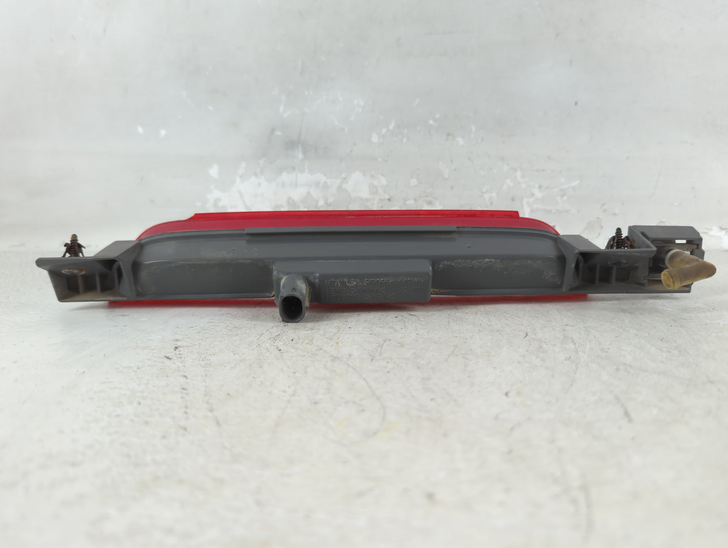 2011 Gmc Terrain Third Brake Light Tail Light Fits OEM Used Auto Parts - Oemusedautoparts1.com