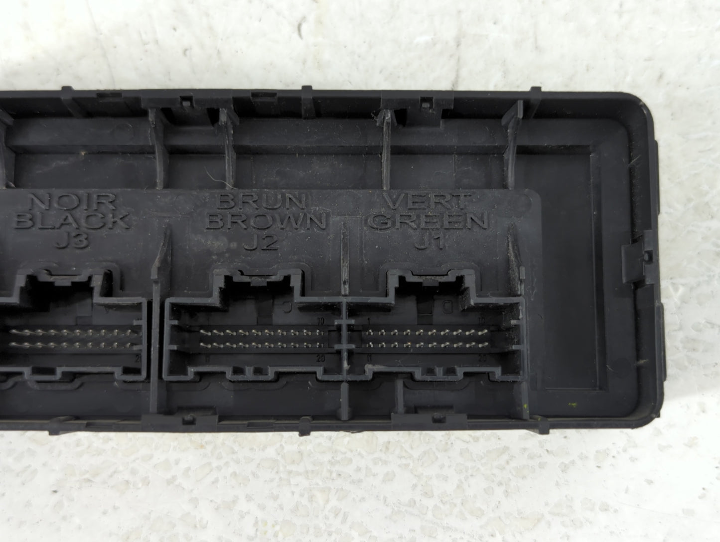 2011-2011 Gmc Terrain Chassis Control Module Ccm Bcm Body Control - Oemusedautoparts1.com