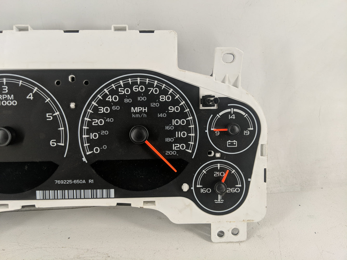 2010-2011 Gmc Yukon Instrument Cluster Speedometer Gauges P/N:20895753 Fits Fits 2010 2011 OEM Used Auto Parts - Oemusedauto