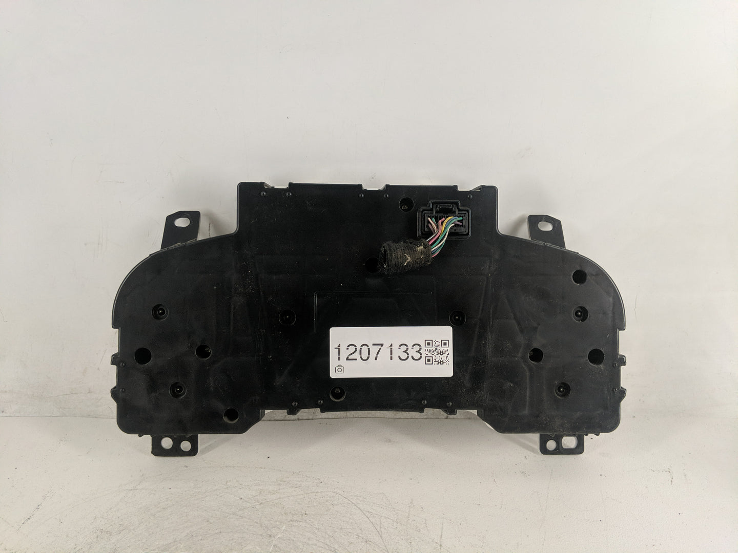 2010-2011 Gmc Yukon Instrument Cluster Speedometer Gauges P/N:20895753 Fits Fits 2010 2011 OEM Used Auto Parts - Oemusedauto