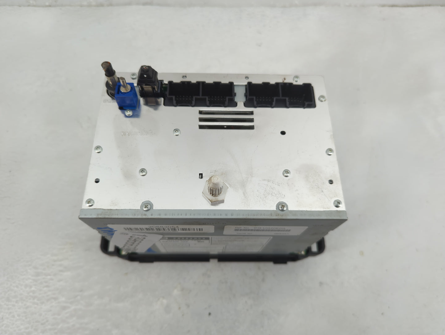 2011 Gmc Yukon Radio AM FM Cd Player Receiver Replacement P/N:20883054 Fits OEM Used Auto Parts - Oemusedautoparts1.com