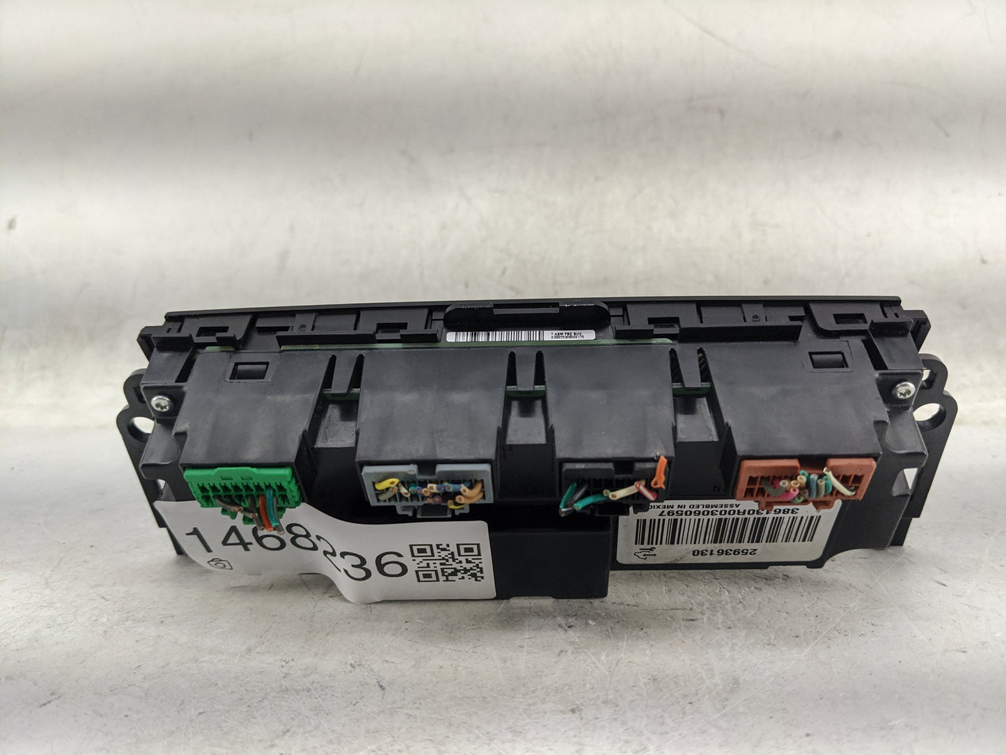 2007-2011 Gmc Yukon Climate Control Module Temperature AC/Heater Replacement P/N:25936130 38613OR003060597 Fits OEM Used Aut