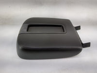 2011 Gmc Yukon Center Console Armrest Cover Lid P/N:L019701AA01G13 Fits OEM Used Auto Parts - Oemusedautoparts1.com