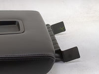 2011 Gmc Yukon Center Console Armrest Cover Lid P/N:L019701AA01G13 Fits OEM Used Auto Parts - Oemusedautoparts1.com
