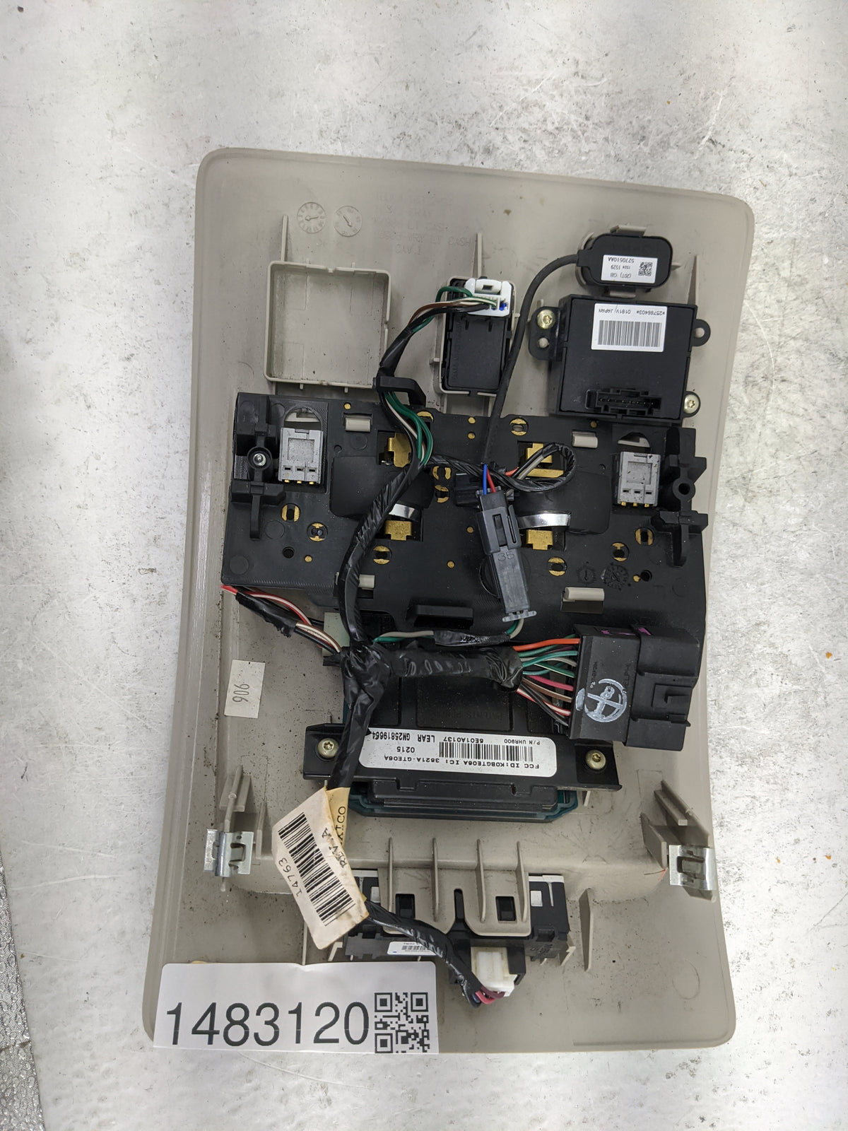 Gmc Yukon Overhead Roof Console Tan - Oemusedautoparts1.com